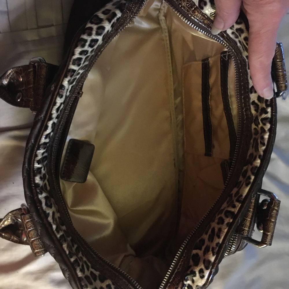 Purse - Picture 3 of 5